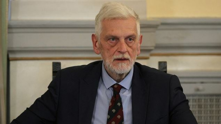 Λοβέρδος μετά το χτύπημα σε ελληνόκτητο πλοίο: Πρωτόγνωρες καταστάσεις - Η κυβέρνηση να επεξεργάζεται εναλλακτικά σενάρια