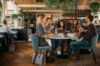 Η PayPal λανσάρει τη δωρεάν υπηρεσία P2P για να θέσει τέλος στις μικρές οφειλές μεταξύ φίλων και συγγενών