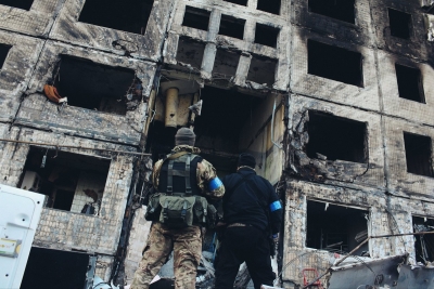 Βομβαρδισμοί στο Κίεβο, σε απόσταση 15 χιλιομέτρων οι Ρώσοι - ΗΠΑ: Στάσιμες οι ρωσικές δυνάμεις, η Ουκρανία αντιστέκεται