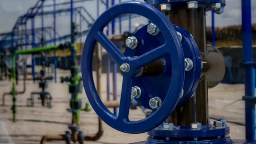 Υπέρτατη λύση: Η Ρωσία έχει καταλάβει πολύ καλά τι πρέπει να κάνει με το τεράστιο πλεόνασμα απούλητου φυσικού αερίου της