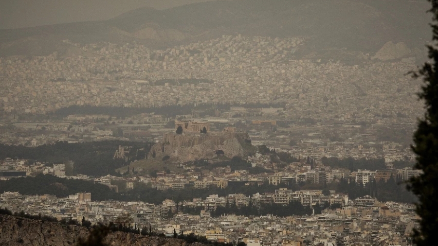 Σάκης Αρναούτογλου: Λασποβροχές και θολούρα την Πέμπτη 31/3 – Ποια περιοχή θα έχει χιόνια