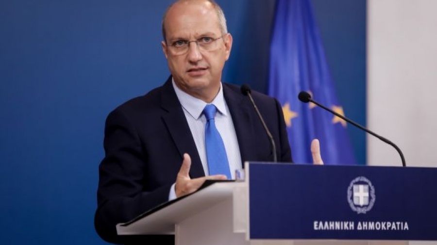 Οικονόμου για ομιλία Καραμανλή: Κανένα άδειασμα του πρωθυπουργού, καμία αιχμή προς την κυβέρνηση