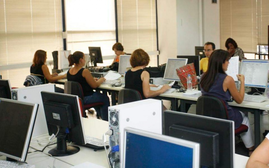Αλλαγές στο Δημόσιο για κινητικότητα και άδειες υπαλλήλων
