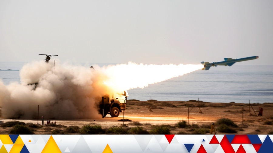 Τρομερή επίδειξη ισχύος - Το Ιράν εκτόξευσε πυραύλους που μετέφεραν «φέρετρα» κατά αμερικανικών και ισραηλινών στόχων