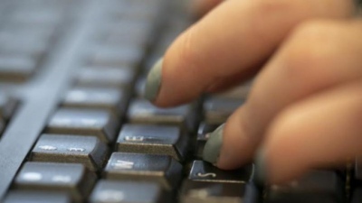 Έχασε 460.000 ευρώ από κόλπο απατεώνων - Η τράπεζα της επέστρεψε 600 ευρώ