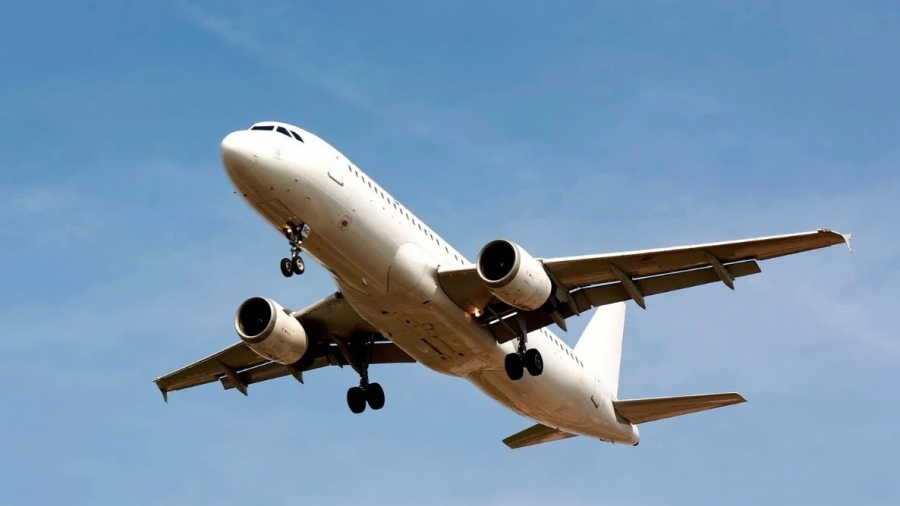 Το Μπαχρέιν άνοιξε τον εναέριο χώρο του με αυστηρή προέγκριση πτήσεων