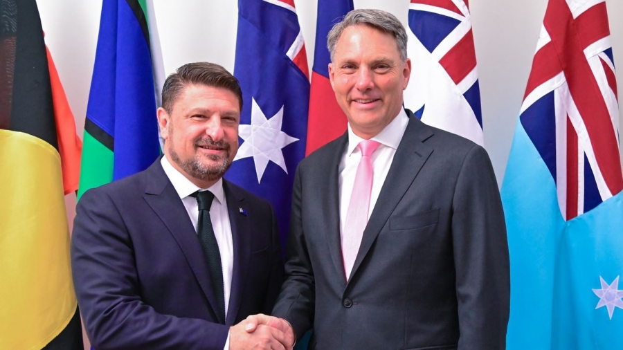 Συνάντηση Χαρδαλιά με Richard Marles - Στο επίκεντρο οι διμερείς σχέσεις Ελλάδας - Αυστραλίας και οι τουρκικές προκλήσεις