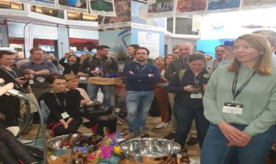 Αυξημένες προκρατήσεις Ολλανδών τουριστών προς Ελλάδα το 2020