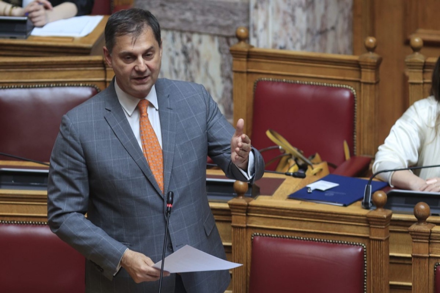 Νέα Δημοκρατία: Επίθεση τραμπούκων στο πολιτικό γραφείο του Χάρη Θεοχάρη