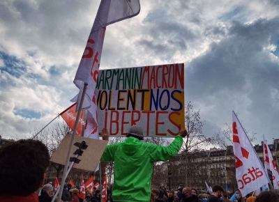 Γαλλία: Διαδηλώσεις κατά του νόμου για την ασφάλεια, παρά τα δρακόντεια μέτρα