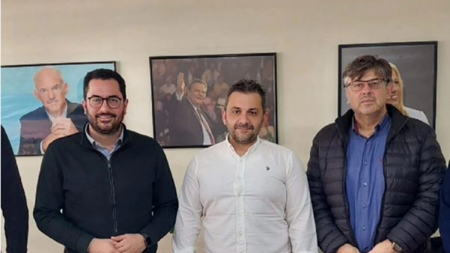 ΠΑΣΟΚ-ΚΙΝΑΛ: Επαφές με εκπροσώπους εργαζομένων στο Πυροσβεστικό Σώμα – Διαχείριση κρίσεων και πολιτική προστασία στο επίκεντρο