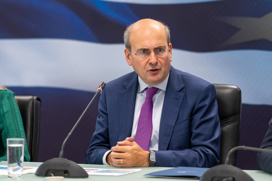 Χατζηδάκης (ΥΠΟΙΚ): Στεγαστικά δάνεια και από μη τράπεζες - «Κούρεμα» δανείων έως 30% στον νέο εξωδικαστικό