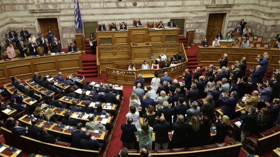 Τουλάχιστον 153 βουλευτές θα ψηφίσουν έως 25/1 τη Συμφωνία των Πρεσπών στη Βουλή - Σφοδρή αντιπαράθεση κυβέρνησης και αντιπολίτευσης