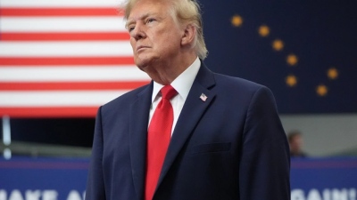 Εξοργισμένος Trump: Δεν θέλω καμία σχέση με Zelensky, είναι διεφθαρμένος