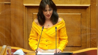 Μιχαηλίδου: Σε αναστολή σύμβασης όσοι δεν έχουν εμβολιαστεί με την πρώτη δόση έως τις 16 Αυγούστου