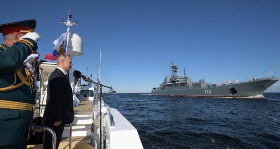 Putin: Το ρωσικό πολεμικό ναυτικό σύντομα θα έχει υπερηχητικά πυρηνικά όπλα