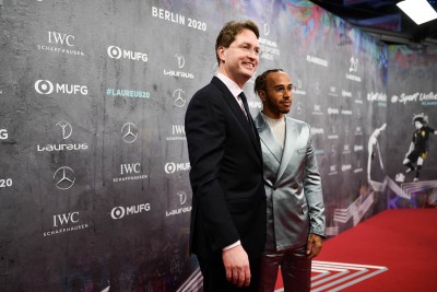 Επίσημο: H Mercedes δεν θα αποχωρήσει από τη Formula 1!