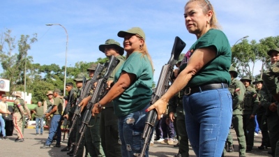 Φιάσκο η κινητοποίηση του Maduro - Ανεκπαίδευτοι και ανεπαρκώς εξοπλισμένοι οι πολιτοφύλακες