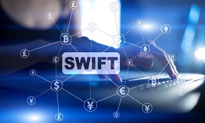 Το διατραπεζικό δίκτυο SWIFT θέλει να αξιοποιήσει τα κρυπτονομίσματα