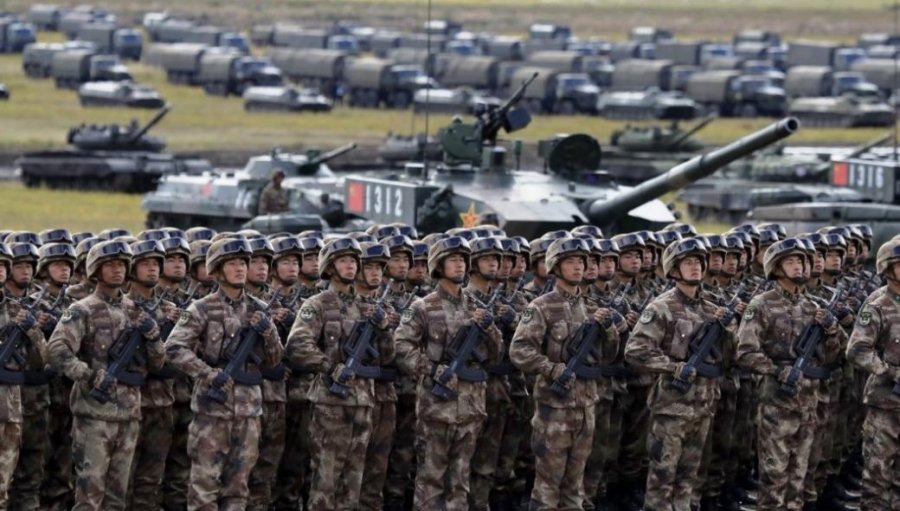 Σε επίπεδα ρεκόρ στα 1,83 τρισ. δολ. οι στρατιωτικές δαπάνες παγκοσμίως το 2020