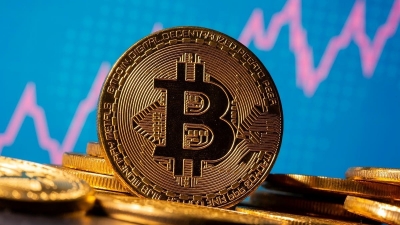 Bitcoin: Aνοδική αντίδραση μετά το selloff, στα 32.000 δολ. - Επόμενο σημείο αντίστασης τα 34.000 δολ.