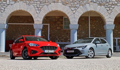 Συγκρίνουμε τα Ford Focus 1.0 Ecoboost vs Toyota Corolla 1.2 Turbo
