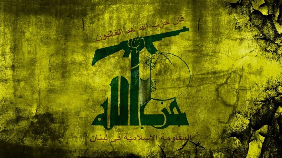 Περίεργο αλλά και... τρομακτικό video  – Σιωπηλός ο ηγέτης της Hezbollah περνά μπροστά από το σύμβολο της οργάνωσης