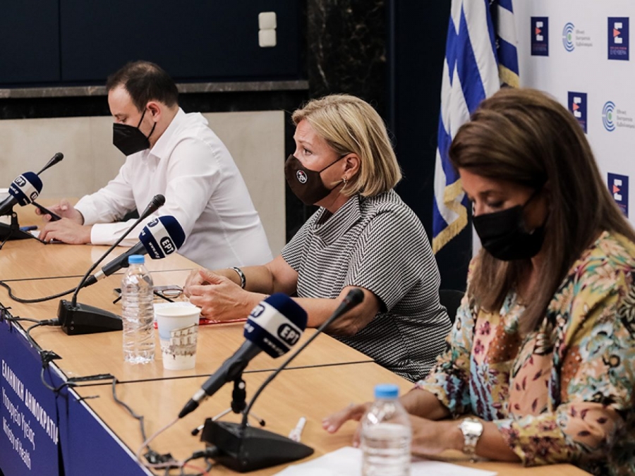 Στις 9/10 ανοίγει η πλατφόρμα για την τρίτη δόση εμβολίου στους άνω των 50