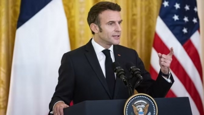 Πρωτοφανής επίθεση των Ουκρανών στον Macron για τη Ρωσία: Θέλει να δώσει εγγυήσεις ασφαλείας σε τρομοκράτες και δολοφόνους