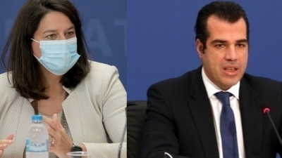 Κεραμέως - Πλεύρης:  Ανοίγουν τα σχολεία 10/1 - Mε τρία self test για όλα τα παιδιά - Έλεγχος σε όλη την τάξη σε περίπτωση κρούσματος