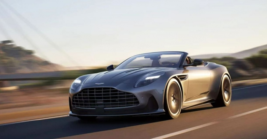 Η Aston Martin DB12 Volante είναι ένα κάμπριο GT με 680 ίππους
