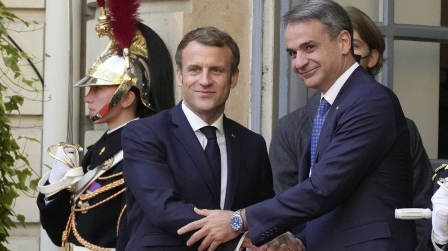 Όλο πιο βαθιά στον πόλεμο της Μέσης Ανατολής η Ελλάδα - Η αποκάλυψη από Γαλλία για το τηλεφώνημα Macron σε Μητσοτάκη