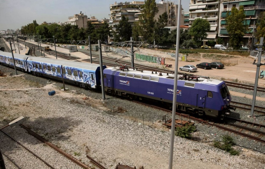 Τη διερεύνηση των δύο νέων βλαβών στο σιδηροδρομικό δίκτυο ζητάει από τον ΟΣΕ το Υπουργείο Μεταφορών