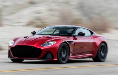 Aston Martin: Με 715 άλογα η κουκλάρα DBS Superleggera!