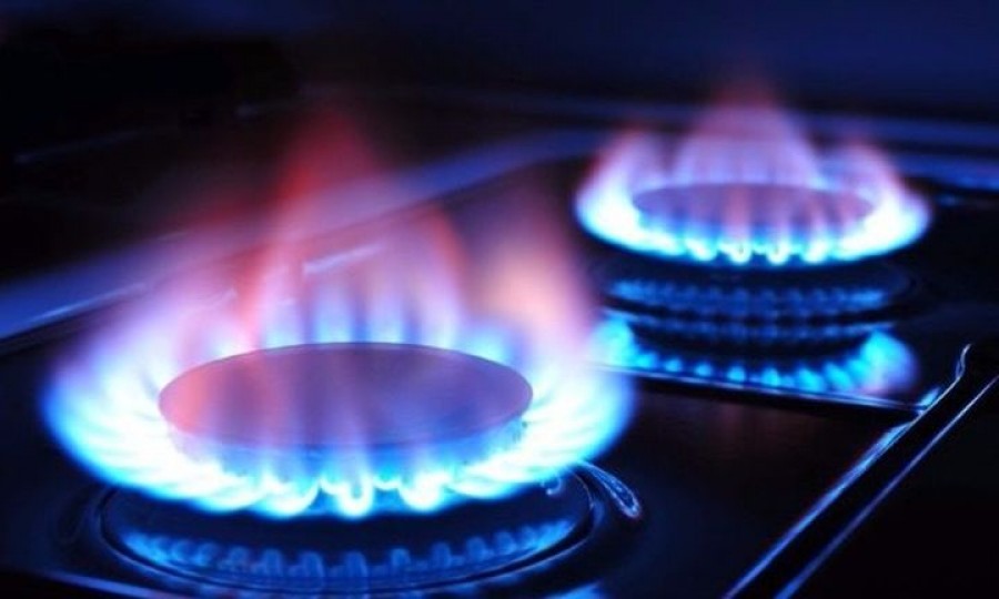 ΥΠΕΝ: Πρόγραμμα σε συνεργασία με ΕΔΑ Αττικής για φυσικό αέριο σε νοικοκυριά χαμηλού εισοδήματος