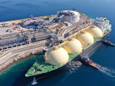 Ενεργειακή κρίση: Η Ευρώπη δεν μπορεί με κανένα τρόπο να υποκαταστήσει το ρωσικό φυσικό αέριο με αμερικανικό LNG