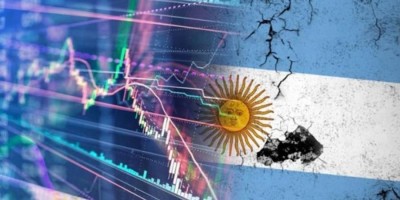 Σε περιδίνηση και πάλι η Αργεντινή - Προ των πυλών η έβδομη υποτίμηση του peso