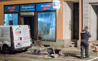 Γερμανία: Έκρηξη έξω από γραφεία του AfD στη Σαξονία – Σύλληψη 3 ατόμων