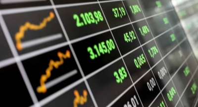 Λίγο μετά το άνοιγμα του ΧΑ – Συσσωρεύει πέριξ των 900 μονάδων, αφομοιώνοντας την πρόσφατη άνοδο