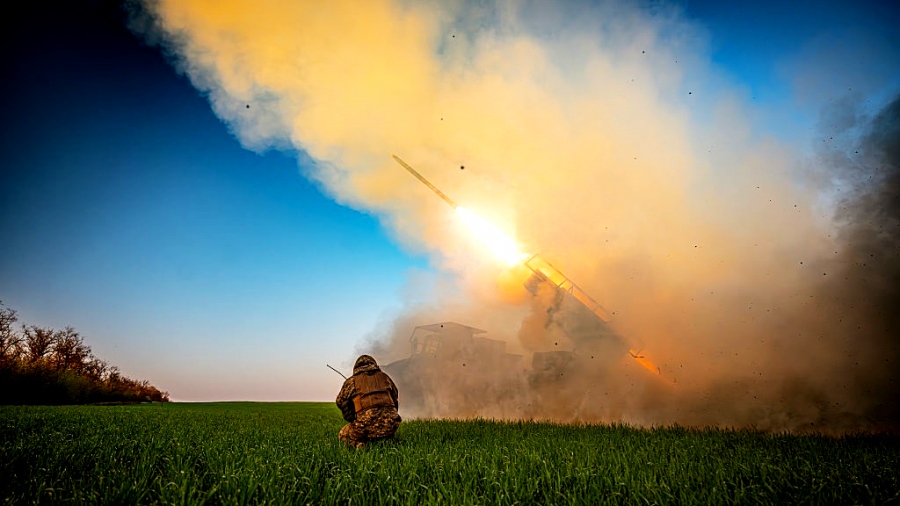 Καταστροφή - Η Ρωσία τους συντρίβει σε 3 μέτωπα, μπαίνει βαθιά στο Dnipro - Οι Ουκρανοί εκκενώνουν μαζικά Κίεβο, Zaporizhia