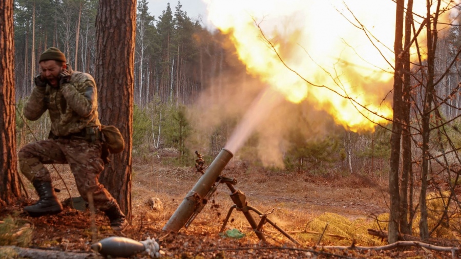 Πύρινη θύελλα - Οι Ρώσοι με διπλό κέρας από Dobropilia και Pokrovsk διαλύουν τις ουκρανικές άμυνες του Donbass