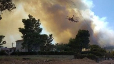 Πυρκαγιά στην Ζήρια Αχαΐας – Κάηκαν σπίτια, εκκένωση οικισμών, ρυθμίσεις στη Γέφυρα Ρίου - Αντιρρίου