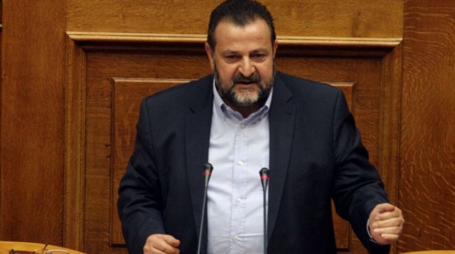 Κεγκέρογλου: Ο Καραμανλής στηρίζει άμεσα και έμμεσα την κυβέρνηση ΣΥΡΙΖΑΝΕΛ