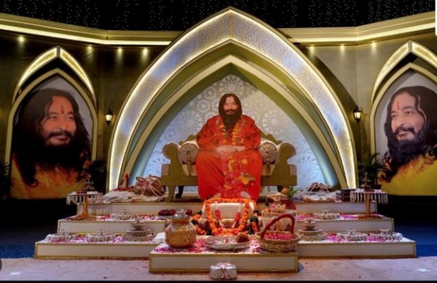 Απίστευτη ιστορία νεκρού γκουρού - Πιστοί τον διατηρούν 12 χρόνια παγωμένο, γιατί πιστεύουν πως δεν έχει πεθάνει, είναι σε... νιρβάνα!