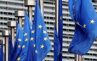 Πεδίον τριβής και αντιπαράθεσης ακόμη και η Έκθεση Συμμόρφωσης της Ευρωπαϊκής Επιτροπής