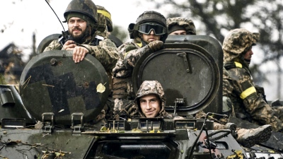 Πρωτοφανής εξαπάτηση: Οι Ουκρανοί παρουσιάζουν παλιά πλάνα από το Kursk ως... στρατιωτικές επιτυχίες στη Hulyaipole