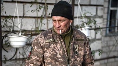 Αποκάλυψη: Ο ουκρανικός στρατός είναι ο πιο γερασμένος στην Ευρώπη - Επιστρατεύουν τους μεσήλικες