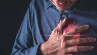 Κι όμως, το 70% εμφραγμάτων και εγκεφαλικών μπορεί να αποφευχθεί - Καρδιολόγους εξηγεί σε 6 απλά βήματα