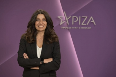 Tσαπανίδου κατά Οικονόμου: Η κυβέρνηση έχει κάνει κουρέλι το Σύνταγμα και παρακολουθεί παράνομα τους πάντες