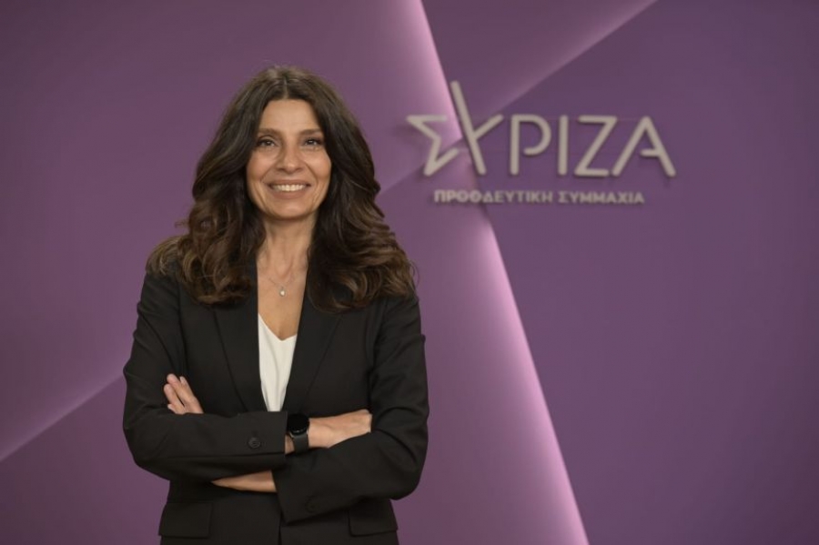 Tσαπανίδου κατά Οικονόμου: Η κυβέρνηση έχει κάνει κουρέλι το Σύνταγμα και παρακολουθεί παράνομα τους πάντες